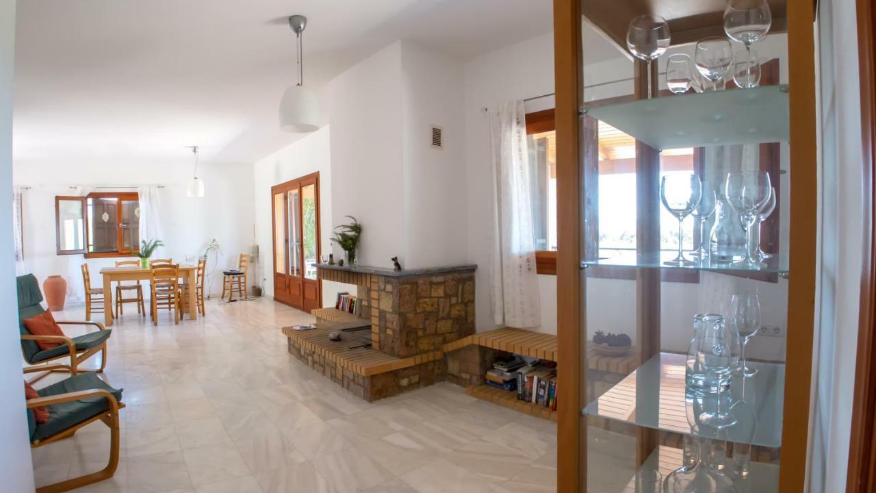 Ionianeon Apartments Agios Ilias  Exterior photo